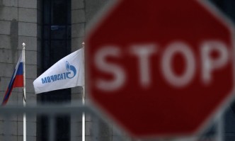 Газпром осъди препродажбата на газ и отрече да има ограничени доставките за Европа