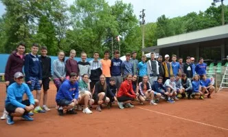 В София започна съвместен лагер, част от проекта Тенисът и животът