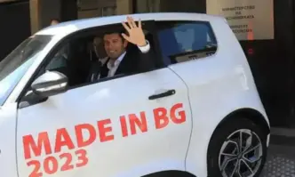 Александър МиндачкинРешихме със съпругата да си купим нов автомобил Естествено