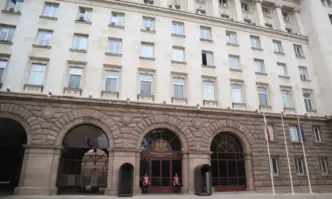 Дори демонстрациите предназначени да бъдат мирни могат да се превърнат