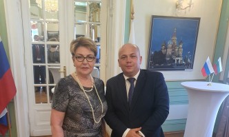 Някой да знае къде е най близкия офис на ДБ че