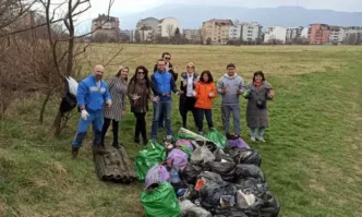 Знам че е клише но е и символна акция на