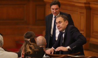 Следващата седмица управляващата коалиция ще внесе законови мерки с които