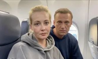 Навални вече е в Русия, арестуваха го на летището
