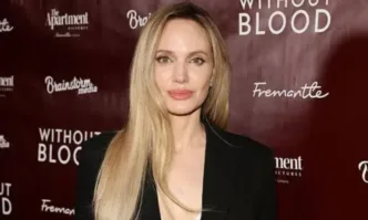 Анджелина Джоли преживява тежко предстоящата раздяла с децата си
