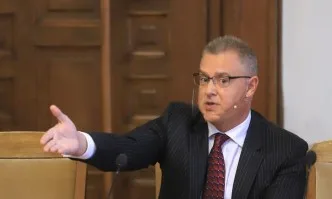 Правната комисия подкрепи Александър Андреев за председател на ЦИК