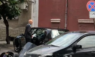 Хасковски нередности: Къде паркира кметът Беливанов?!