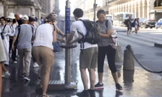 Френската национална метеорологична служба обяви най високата степен на тревога за