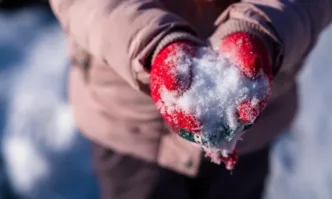 Днес ще бъде предимно слънчево с разкъсана средна и висока облачност