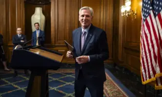 Републиканецът Кевин Маккарти беше отстранен от поста председател на Камарата