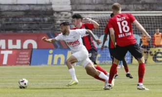 Локо (Сф) остава в efbet Лига след 2:0 над Септември