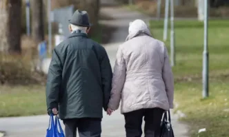 Сачева: Слагаме край на политическия пазарлък - внасяме нова социална помощ - преди Великден и преди Коледа