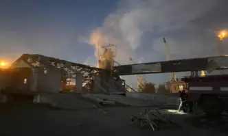 Руски дрон удари украински пристанищни съоръжения в Измаил на река