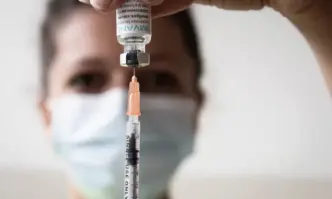 62 годишен мъж от Германия против медицинските съвети е бил ваксиниран