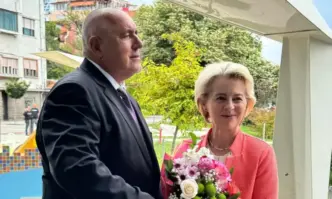 Лидерът на ГЕРБ Бойко Борисов посрещна в Пловдив председателят на