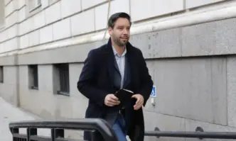 От профила във Фейсбук на Апостол АпостоловОт една седмица е