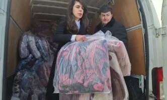 Първата пратка с помощи – 450 топли вълнени одеяла закупени