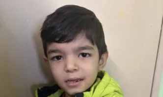 8-годишно дете е намерено само в района на Младежки център - Добрич. Издирват родителите