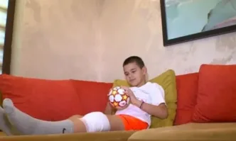 Момче се нарязало жестоко при тренировка на футболна база в