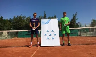 Ивайло Керемедчиев е шампион на Държавен турнир по тенис за мъже в Хасково