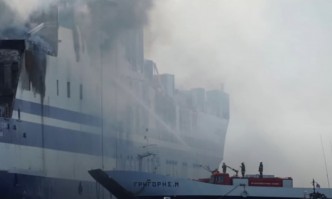 МВнР: Българи от изгорелия ферибот ще отпътуват за страната ни тази вечер