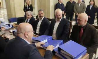 Росен Желязков Делян Добрев Цветомир Паунов и Румен Христов внесоха