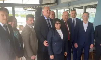 Посланикът на САЩ Кенет Мертен се срещна с кметовете на българските черноморски общини