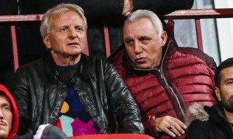 Легендата на ЦСКА и българския футбол Христо Стоичков отново използва