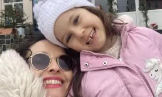 Момиченцето страда от остра лимфобластна левкемия Моля ви мили хора спасете