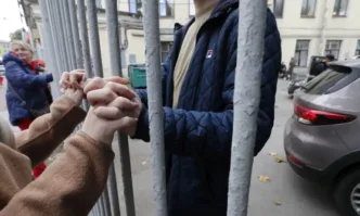 България не бива да приема бягащи от мобилизацията руснаци Това