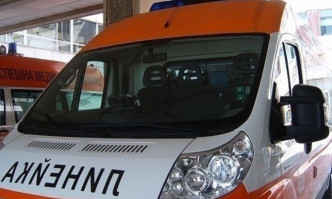 Тежък инцидент между влак и камион във Видинско, има загинали
