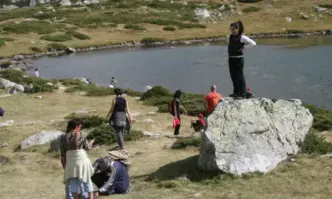 Дрон с камера следи всеки ден за спазването на забраната