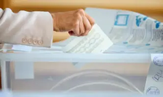 Близо 32 е избирателната активност към 18 00 часа Това показват