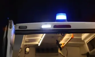 Жена почина след като автомобил я блъсна на улица в