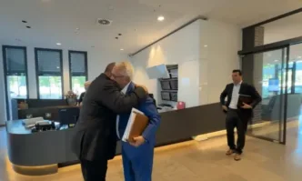 Борисов в централата на Райнметал, обяви крупни инвестиции. Радев: Аз подарих инвестицията!