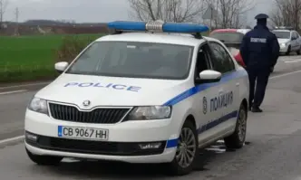 Традиционно от началото на месец ноември шофьорите подготвят автомобилите си