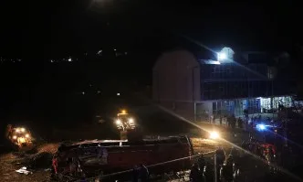 След тежка катастрофа в Македония – 14 загинали и десетки ранени