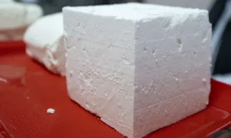 На борсите на едро цените на сиренето и кашкавалът са