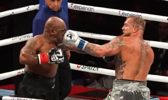 58 годишната легенда в тежка категория Майк Тайсън беше победен от