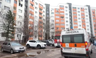 Пожарът остави семейство без дом за празниците На шестия етаж в