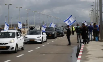 Натискът върху Нетаняху се засилва - Въздушна блокада и нощни протести в Израел /ОБНОВЕНА/