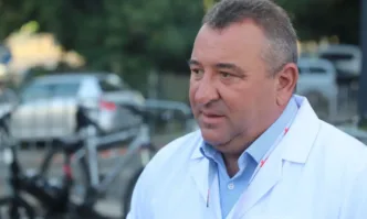 Пострадалият от мълнията която уби други трима души снощи в