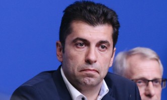 Кирил Петков поиска от Румен Радев да свика КСНС Темата