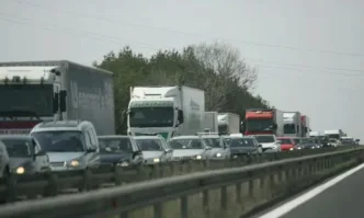 Причината – ремонт на платното в посока ПловдивТранспортен хаос и