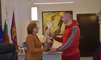 Светият кръст в Ловеч бе спасен от Павел Георгиев 19