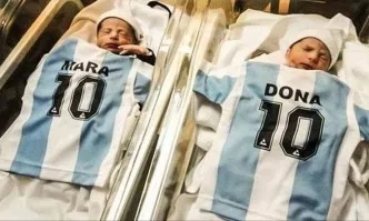 В Аржентина един баща е убедил съпругата си как трябва да бъдат кръстени близначките