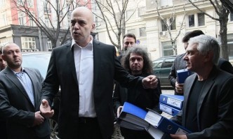 От Фейсбук профила на Цвета КириловаСега Славчо и компания ако