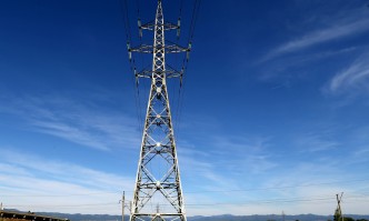 Последствията от мораториума върху цената на електроенергията заплашва с колапс