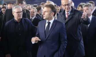 Макрон, Мерц и Стармър на безпрецедентно съвместно посещение в Киев