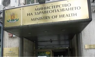 Без официална церемония в здравното министерство, Стойчо Кацаров запази мълчание